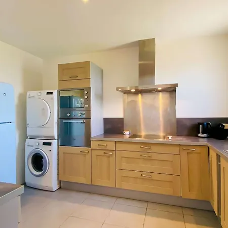 Proche De La Cible, Familiale Avec Annexe, Jardin Et Parking Saint-Martin-de-Ré