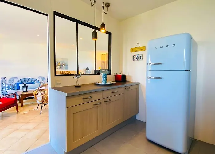 Proche De La Cible, Familiale Avec Annexe, Jardin Et Parking *